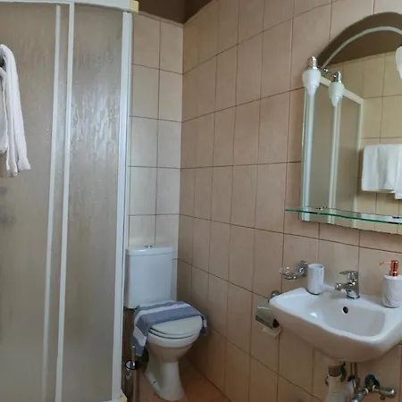 דירה Reahouse 2 Razáta